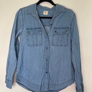 VINTAGE Gap chambray button shirt Size XS C106